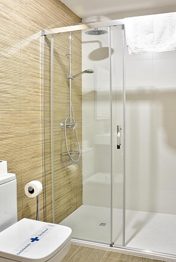 Apartamento De Dos Dormitorios En Triana Seville Exterior photo